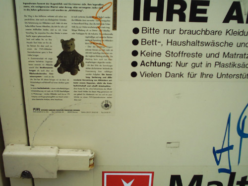 BitteNurBrauchbareKleidu.jpg