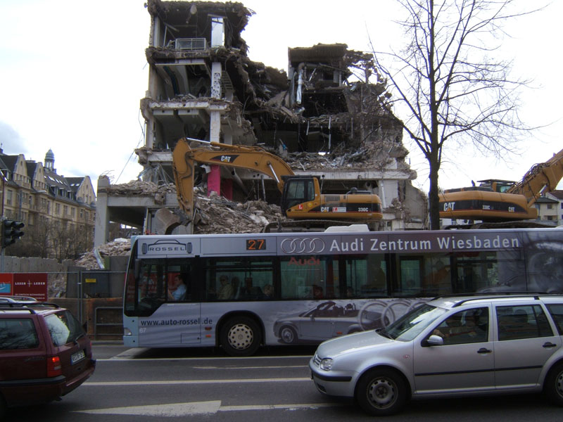 HertieParkhausFront